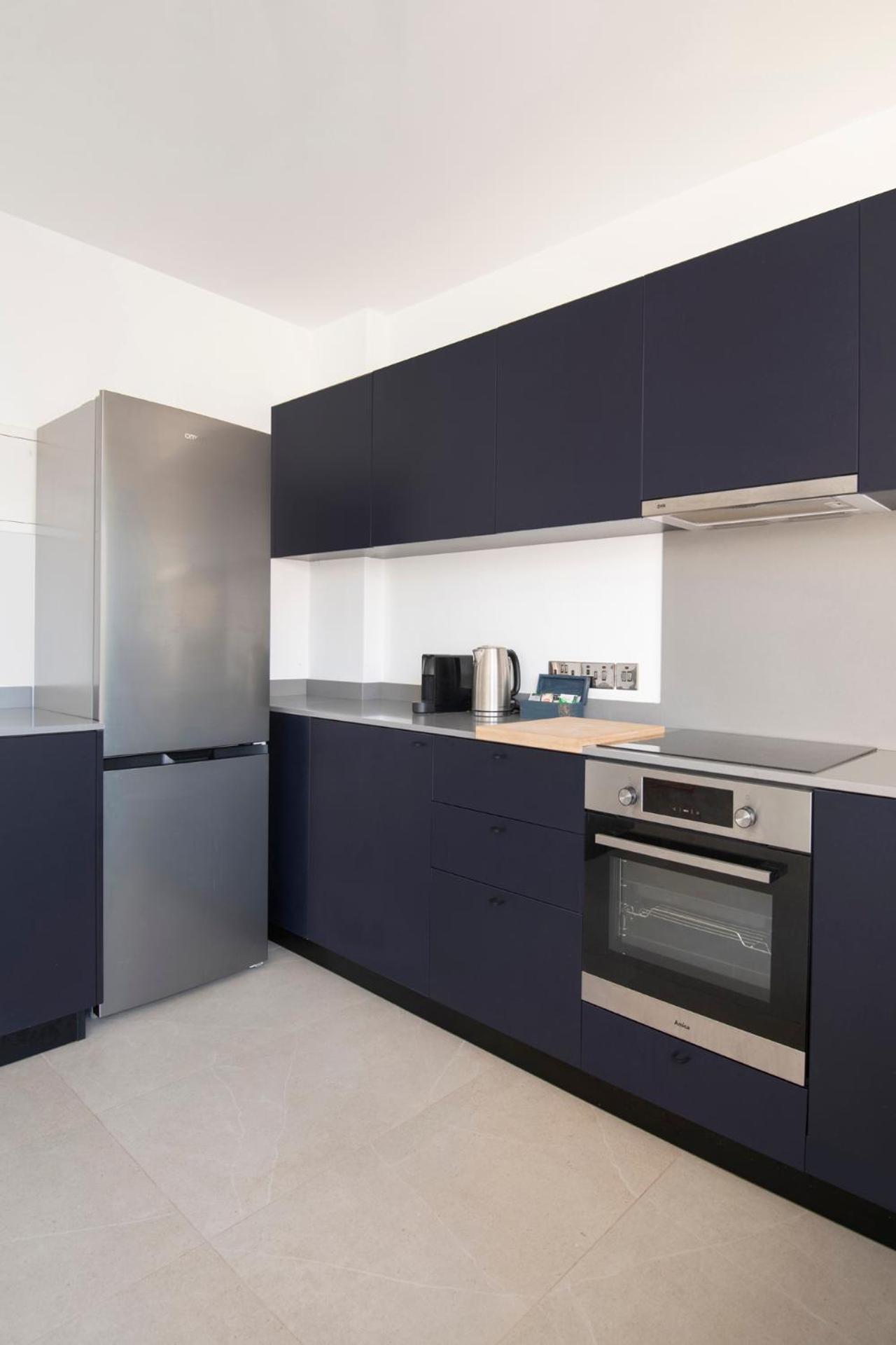 Amazing Two Bedroom Apartment Larnaka Exterior foto
