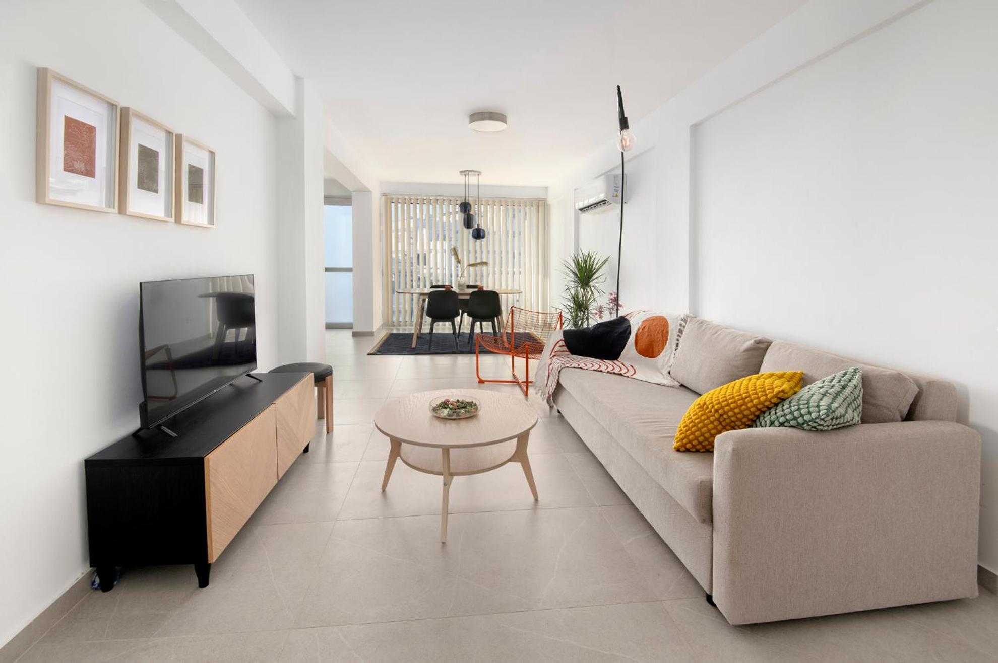 Amazing Two Bedroom Apartment Larnaka Exterior foto